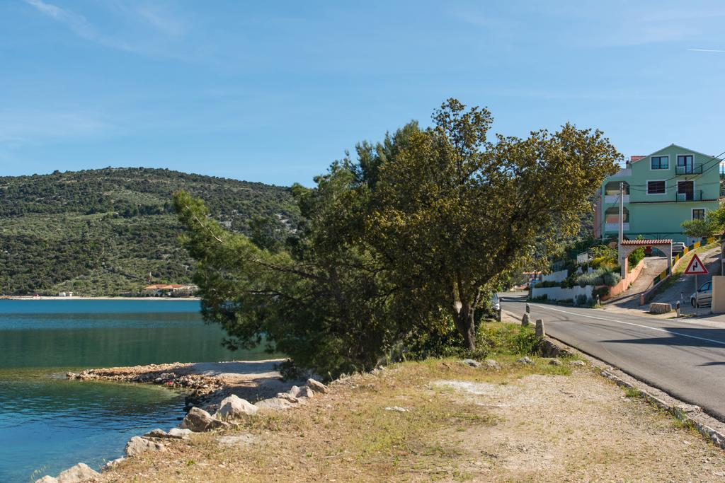Apartment Stojan A1 Marina Exterior photo